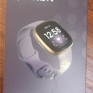 Fitbit Versa 3 Smartwatch - Gold and Gray